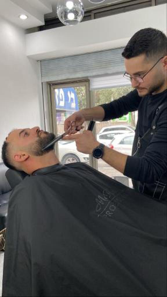 רעיה ורונן עיצוב שיער רעיה ורונן עיצוב שיער