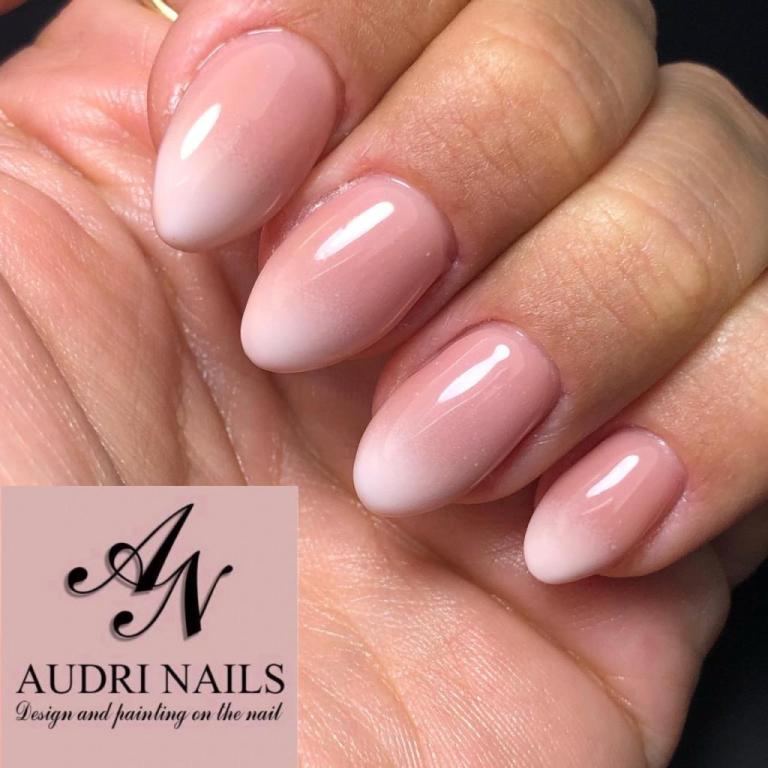 Audri nails חיה Audri nails חיה