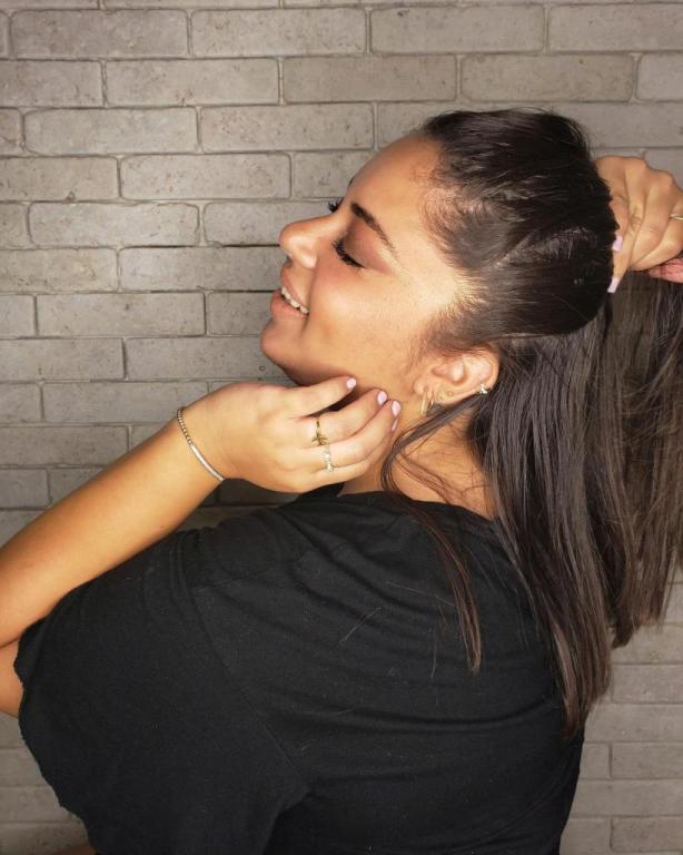 שיר בר איפור ושיער שיר בר איפור ושיער