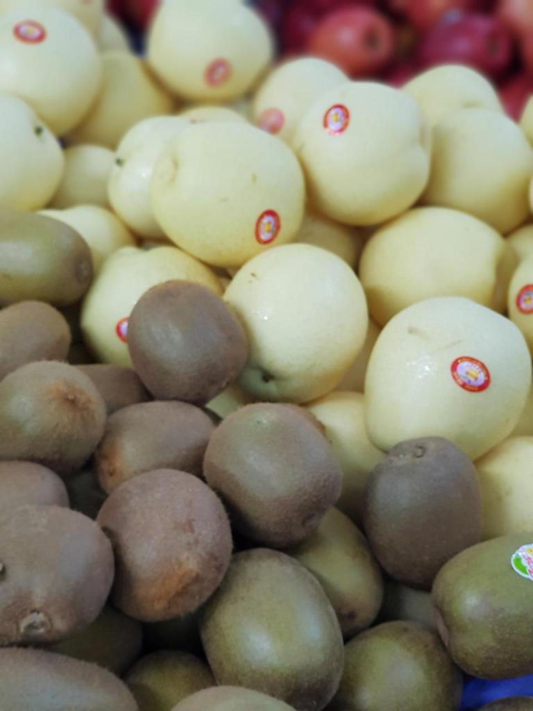 פינת הפרי והירק פינת הפרי והירק