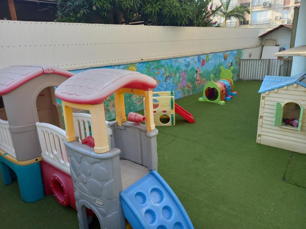 מעון אחוזת הילדים מעון אחוזת הילדים