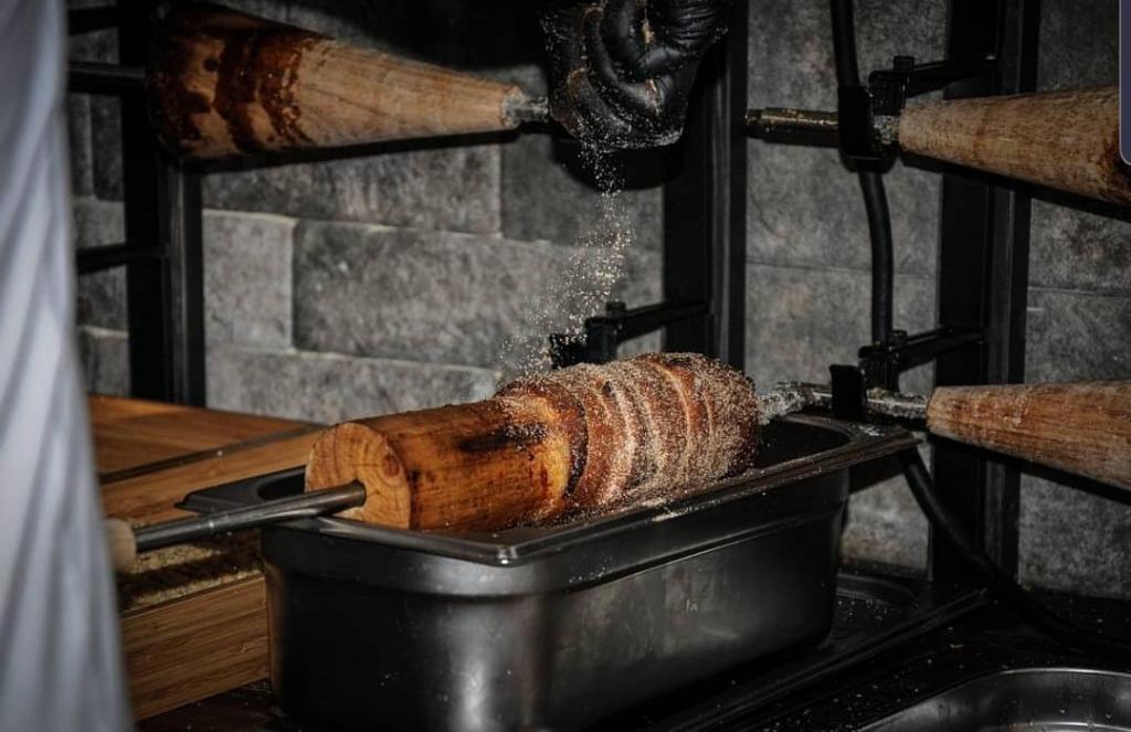 Pops sweet house cafe Pops sweet house cafe