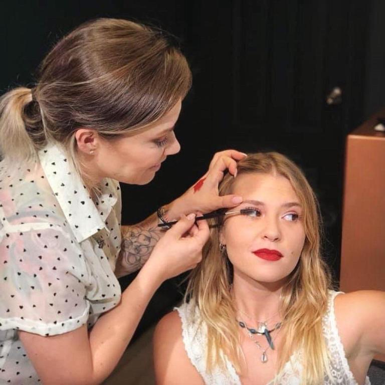 Makeup Land Makeup Land