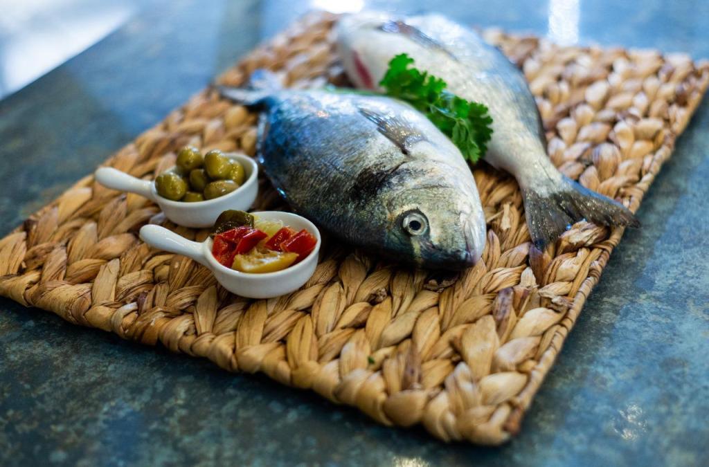 מעדניית דגים De la mer מעדניית דגים De la mer