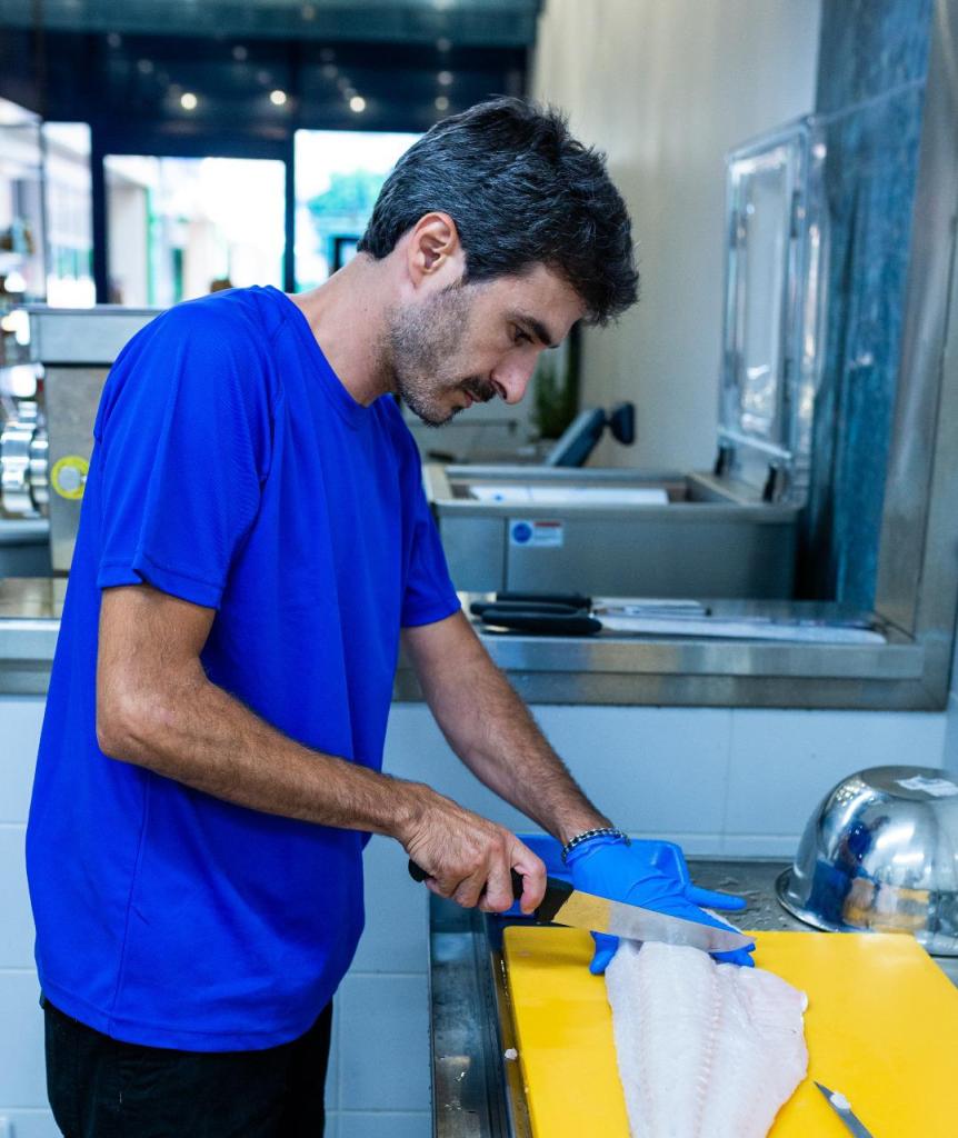 מעדניית דגים De la mer מעדניית דגים De la mer