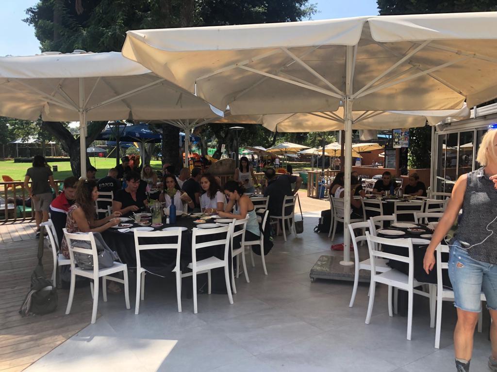 K קפה אצל קובי בכפר K קפה אצל קובי בכפר