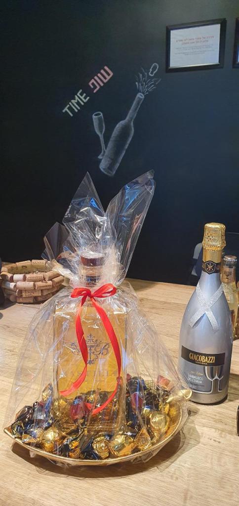 יין בעיר שופ טיים יין בעיר שופ טיים