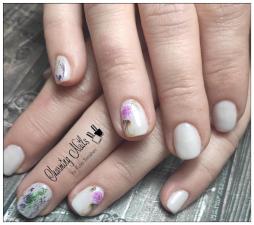 Charming Nails by Yulia