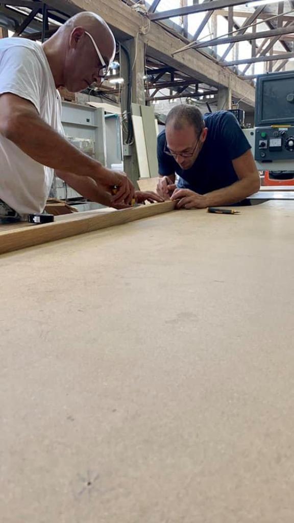 פורניר סטייל פורניר סטייל