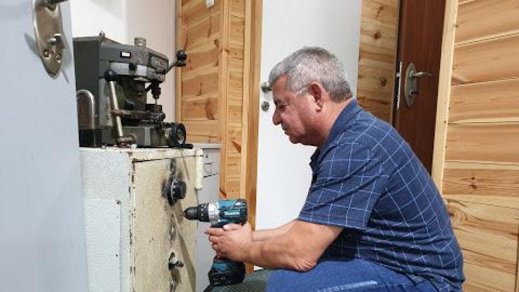 אבי קליינמן אבי קליינמן