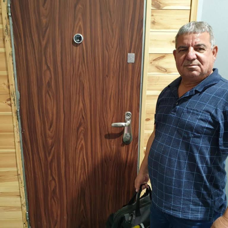 אבי קליינמן אבי קליינמן