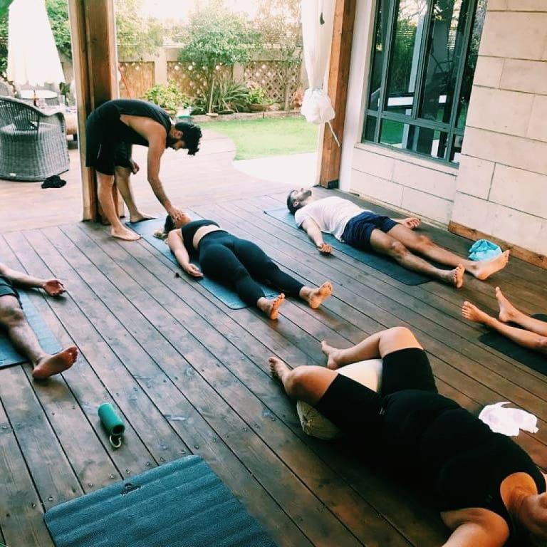 אשטה יוגה אשטה יוגה