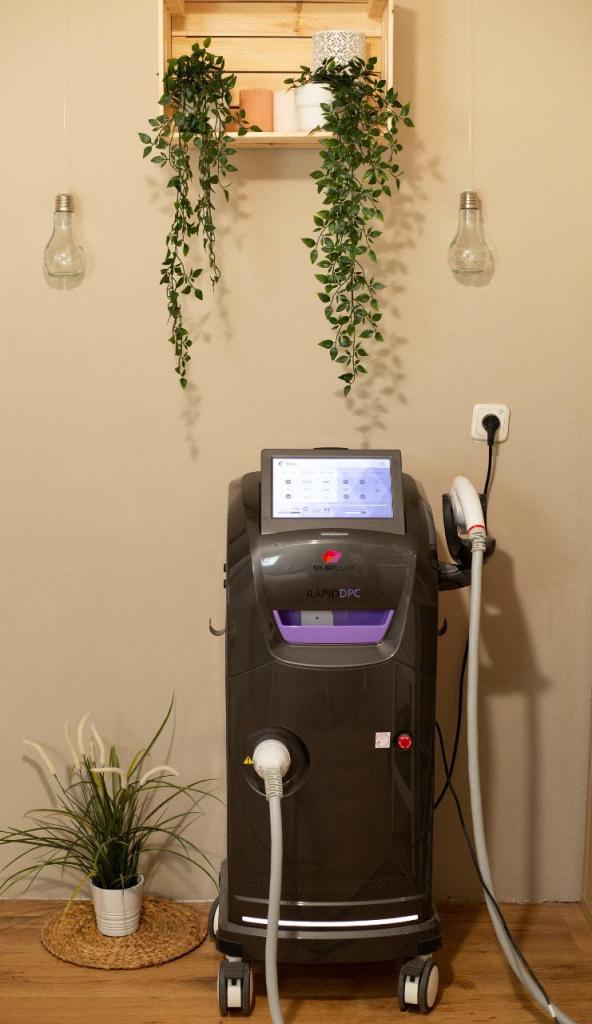 קרן קוסמטיקה ויופי קרן קוסמטיקה ויופי