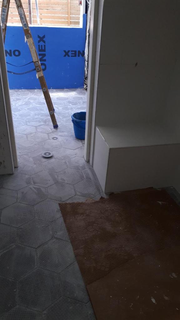 א.ד פתרונות בינוי א.ד פתרונות בינוי