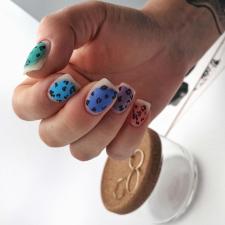 Adi Jukov Nail Artist