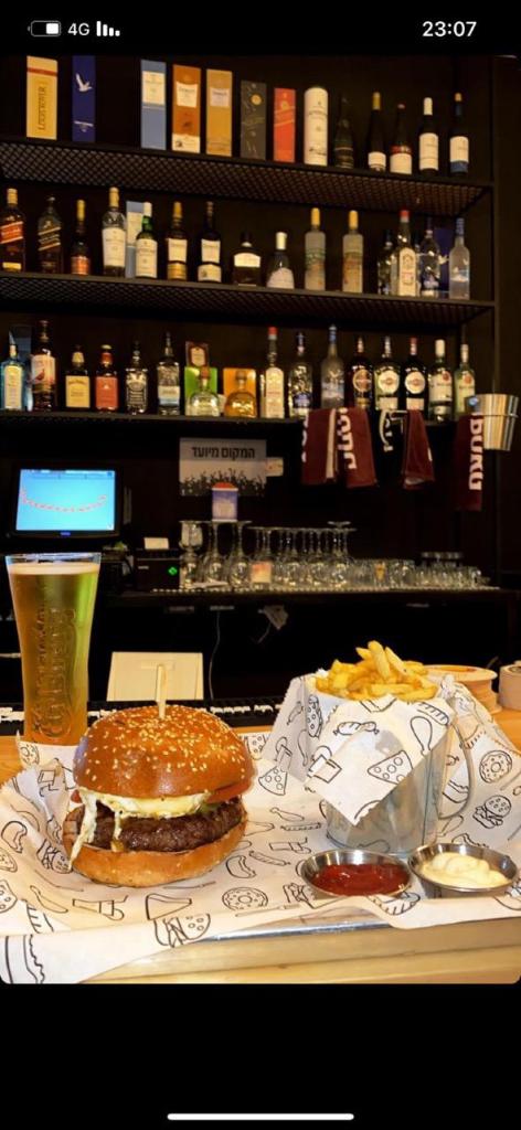 B בורגר בר B בורגר בר