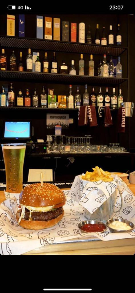 B בורגר בר B בורגר בר