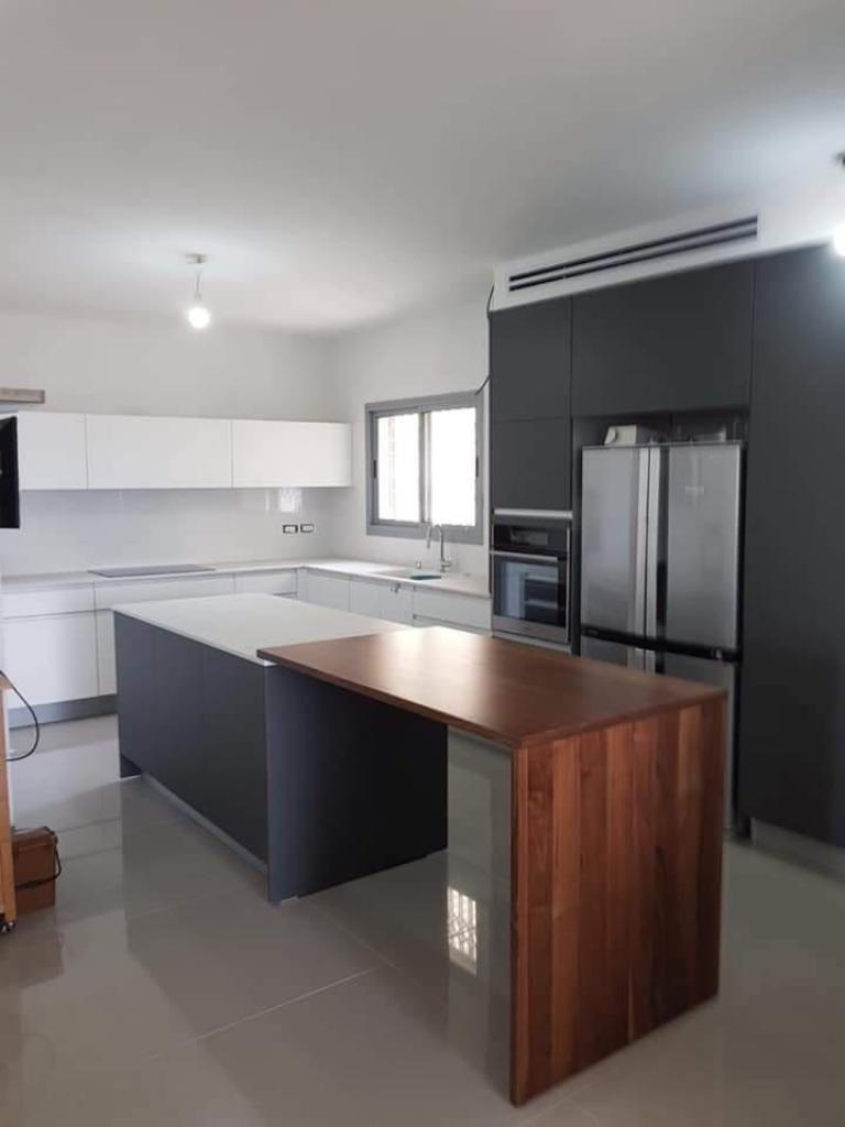 מעצבים ומרכיבים לי מעצבים ומרכיבים לי