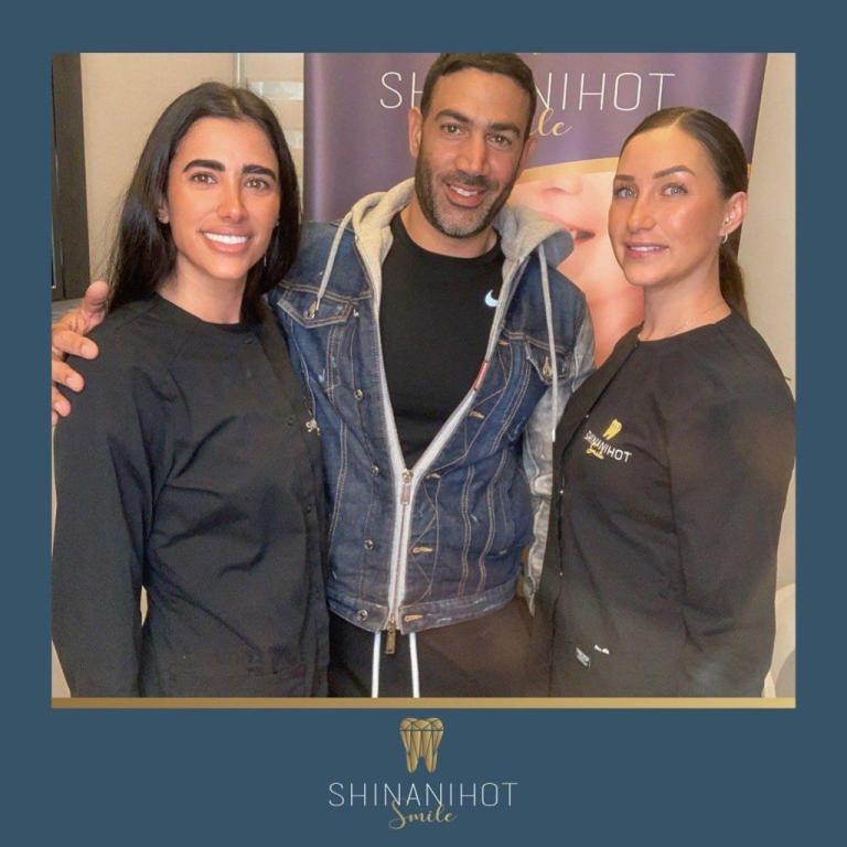 שינניהוט סמייל שינניהוט סמייל