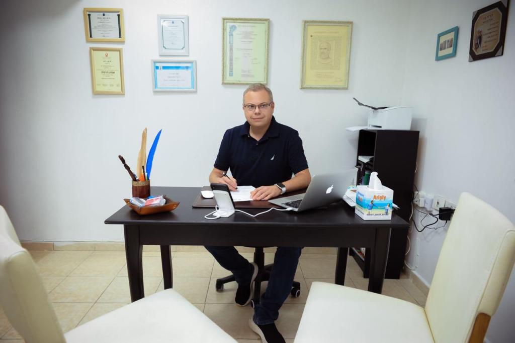 ד"ר דני בלוצרקובסקי ד"ר דני בלוצרקובסקי