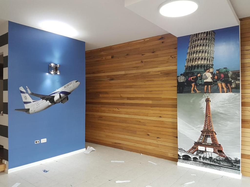 שלטים וטפטים שלטים וטפטים