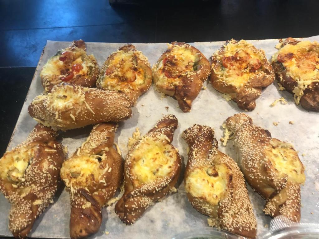 מאפיית לחם האושר מאפיית לחם האושר