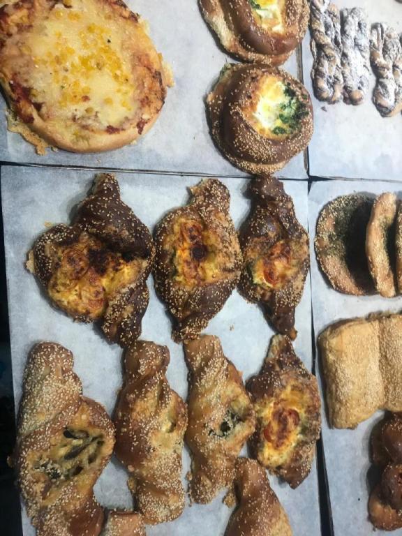 מאפיית לחם האושר מאפיית לחם האושר