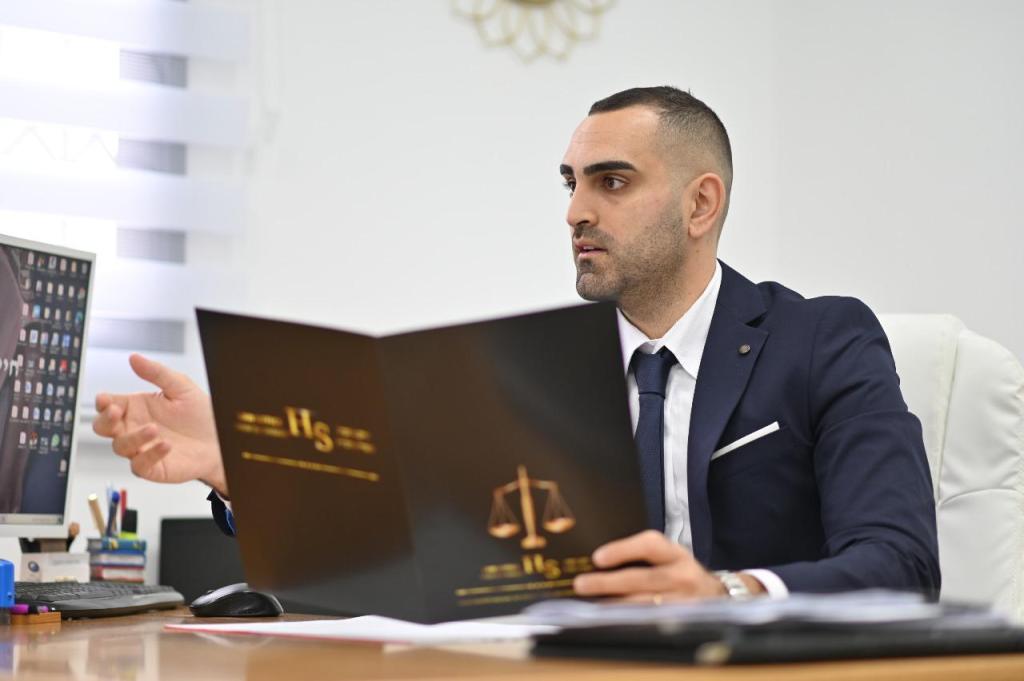 חיים שוקרני עו"ד חיים שוקרני עו"ד