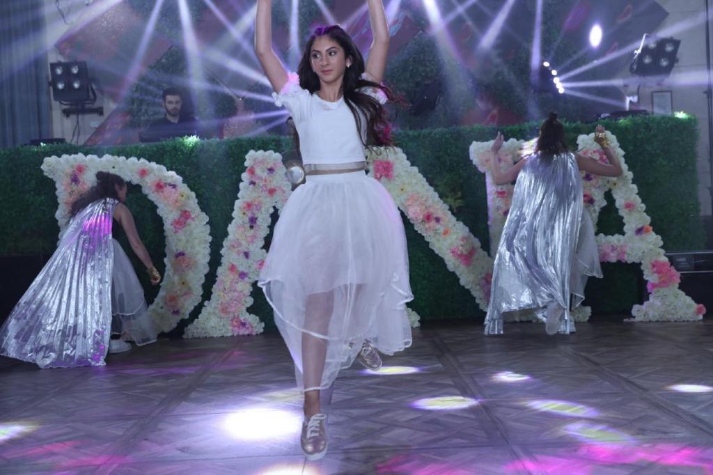 Fly dance הפקות Fly dance הפקות