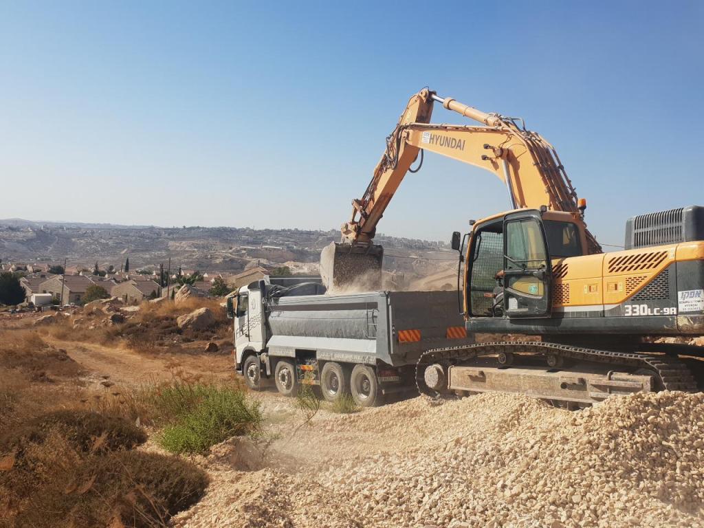 בולדוזר פיתוח בולדוזר פיתוח