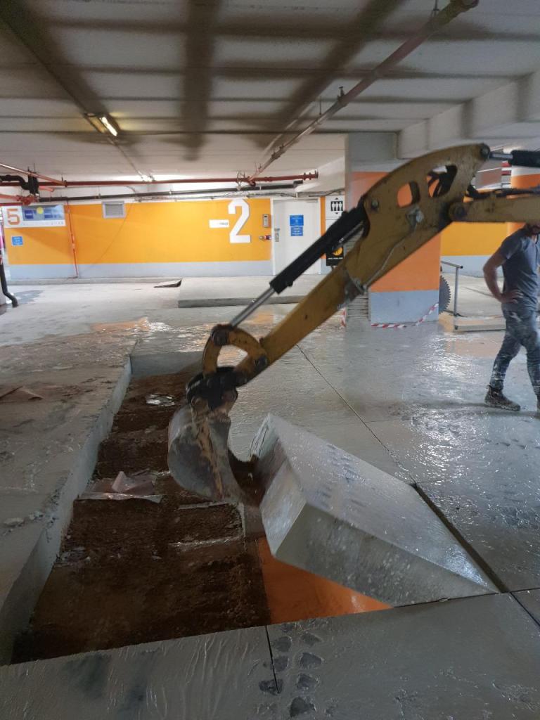 בולדוזר פיתוח בולדוזר פיתוח