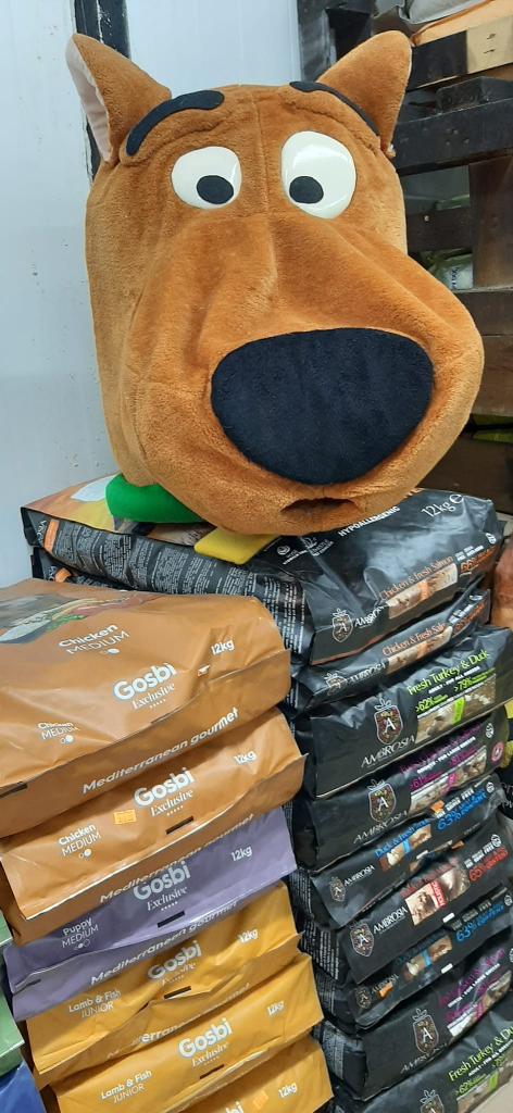 אחוזת הכלבים אחוזת הכלבים