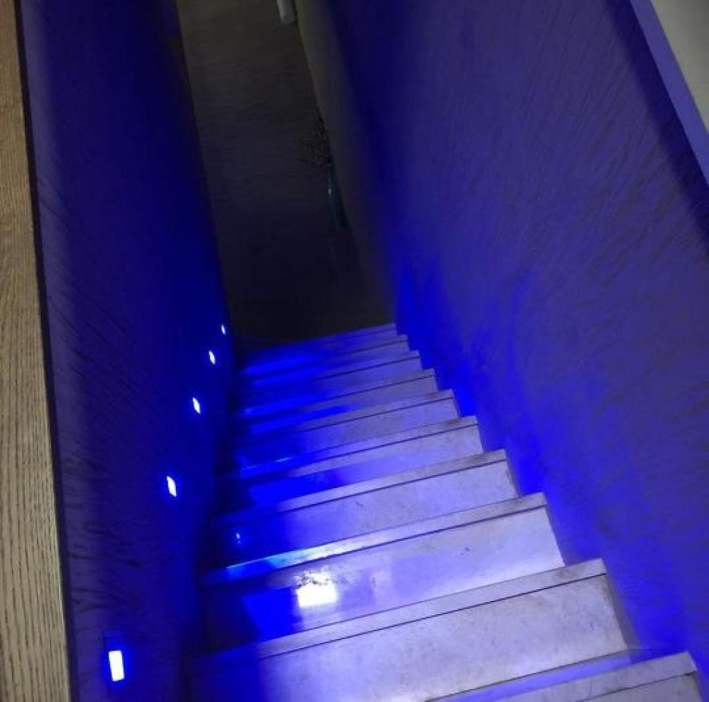 א עבודות א עבודות