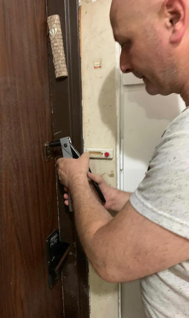 שמואל מנעולים שמואל מנעולים