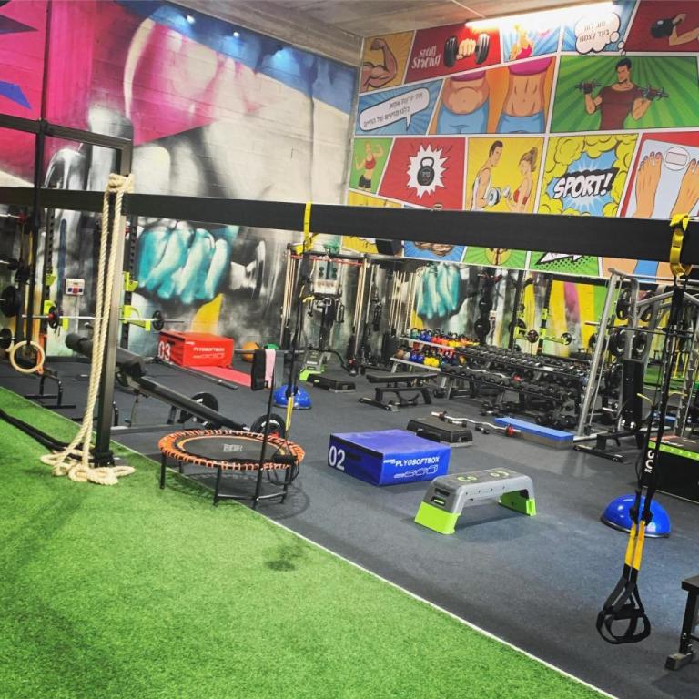 180 סטודיו לאימונים 180 סטודיו לאימונים