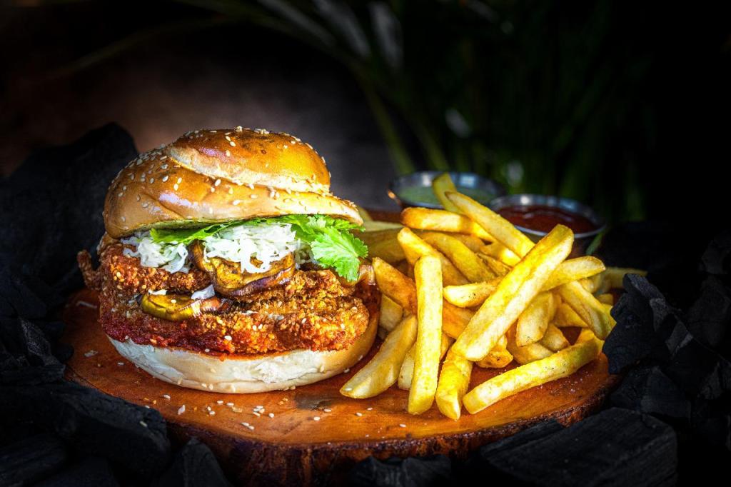 הכנסת מבית אלפי הכנסת מבית אלפי