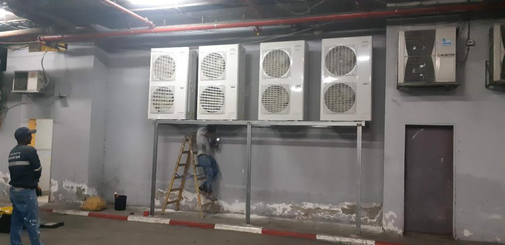 מאי מערכות מאי מערכות