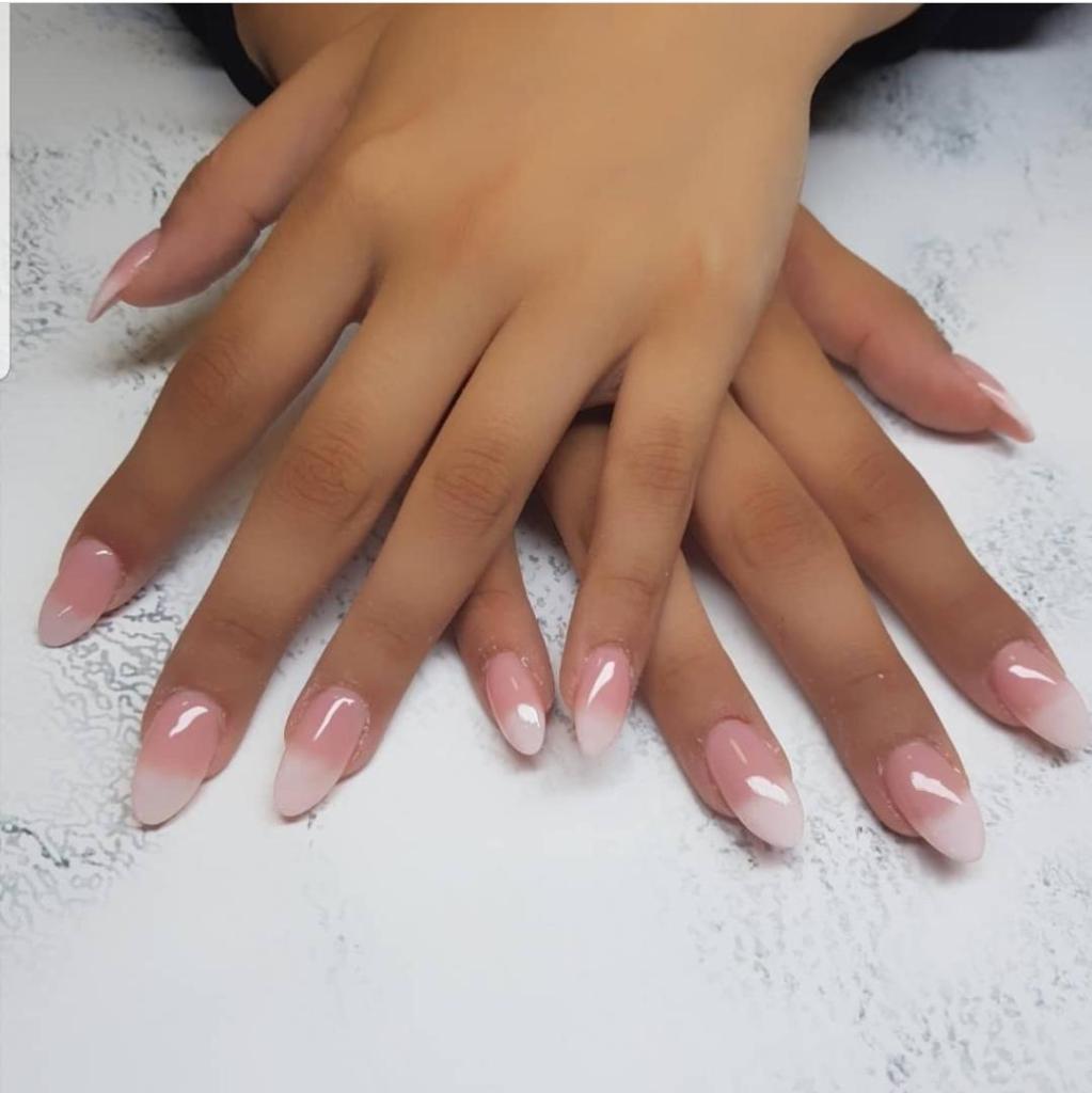 קלי ציפורניים קלי ציפורניים