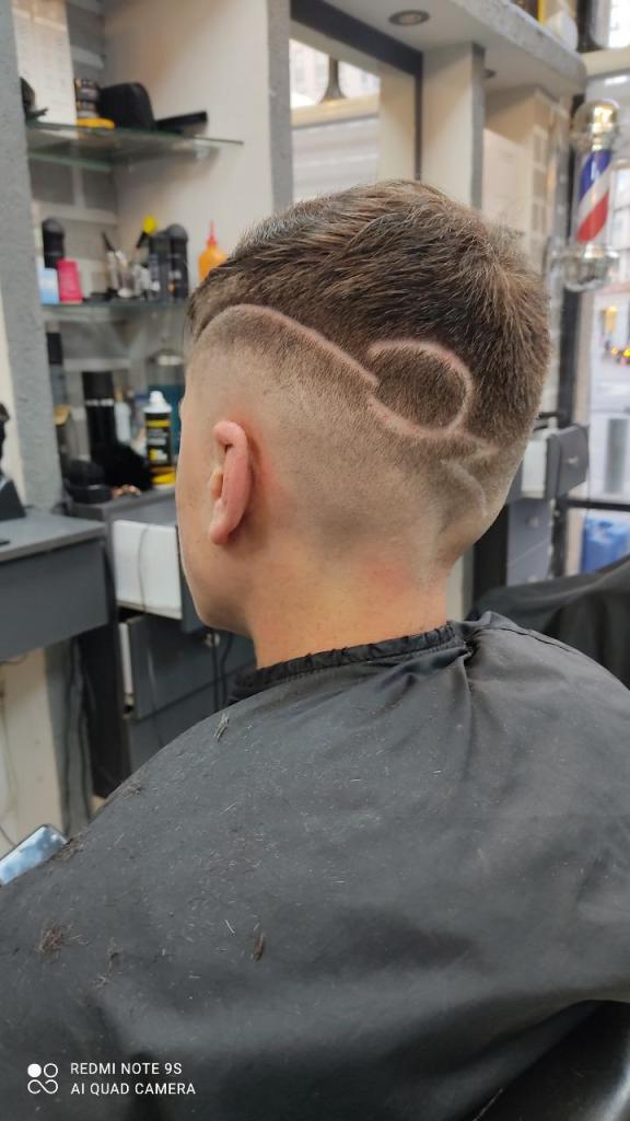 מספרת אביחי לוי מספרת אביחי לוי