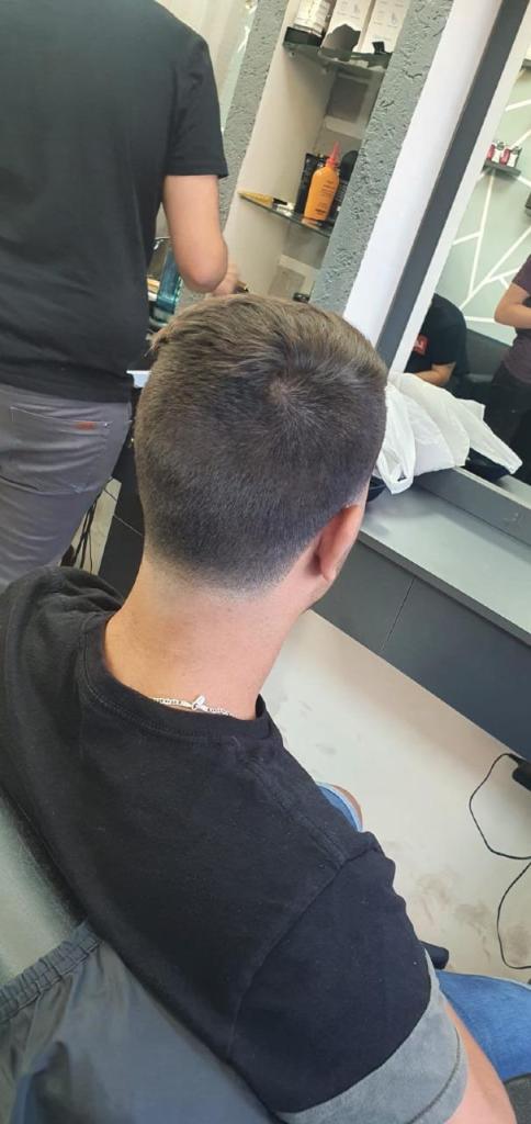 מספרת אביחי לוי מספרת אביחי לוי