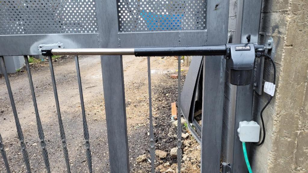 כתר שערים חשמליים כתר שערים חשמליים