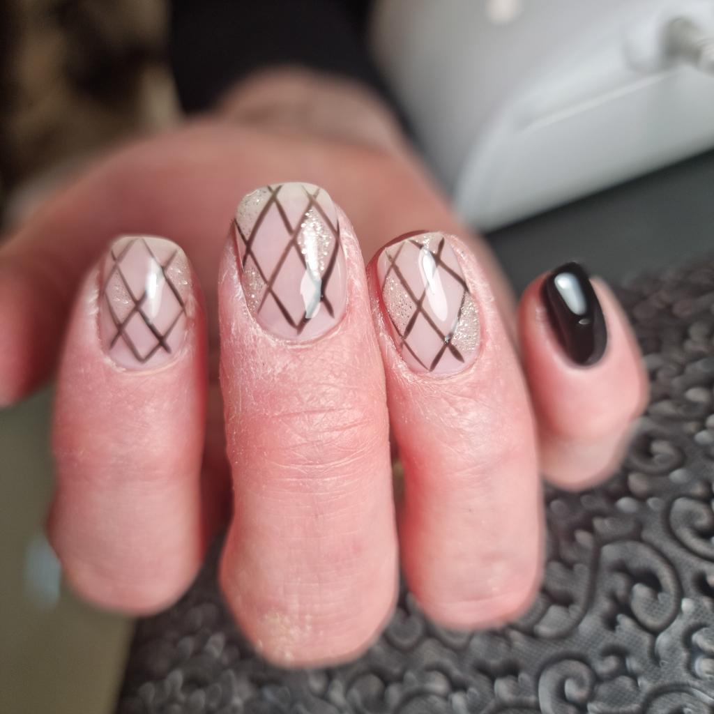 ליזי ציוני ליזי ציוני