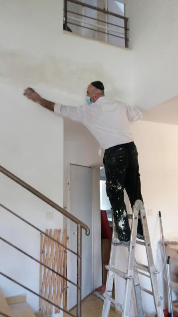 אלופים בצבע אלופים בצבע