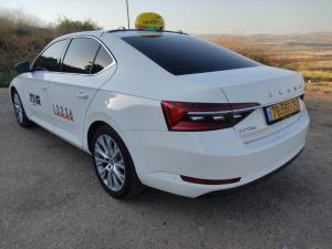 מוניות קריסטו