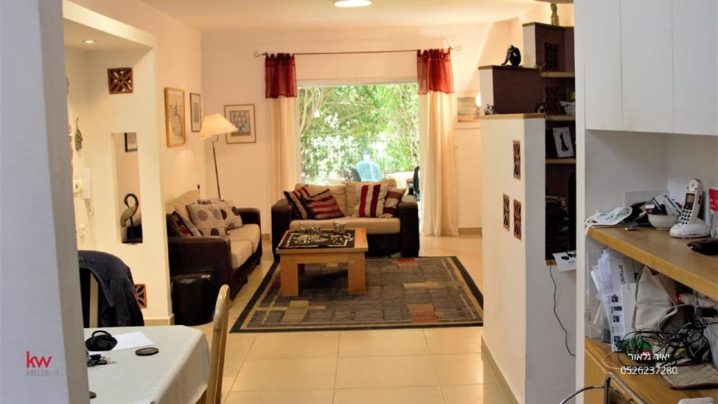 רוית פרחי סוכנת נדל"ן רוית פרחי סוכנת נדל"ן