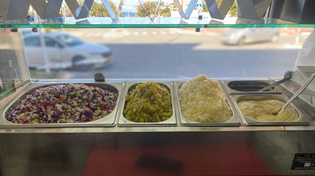 פלאפל פינתי פלאפל פינתי