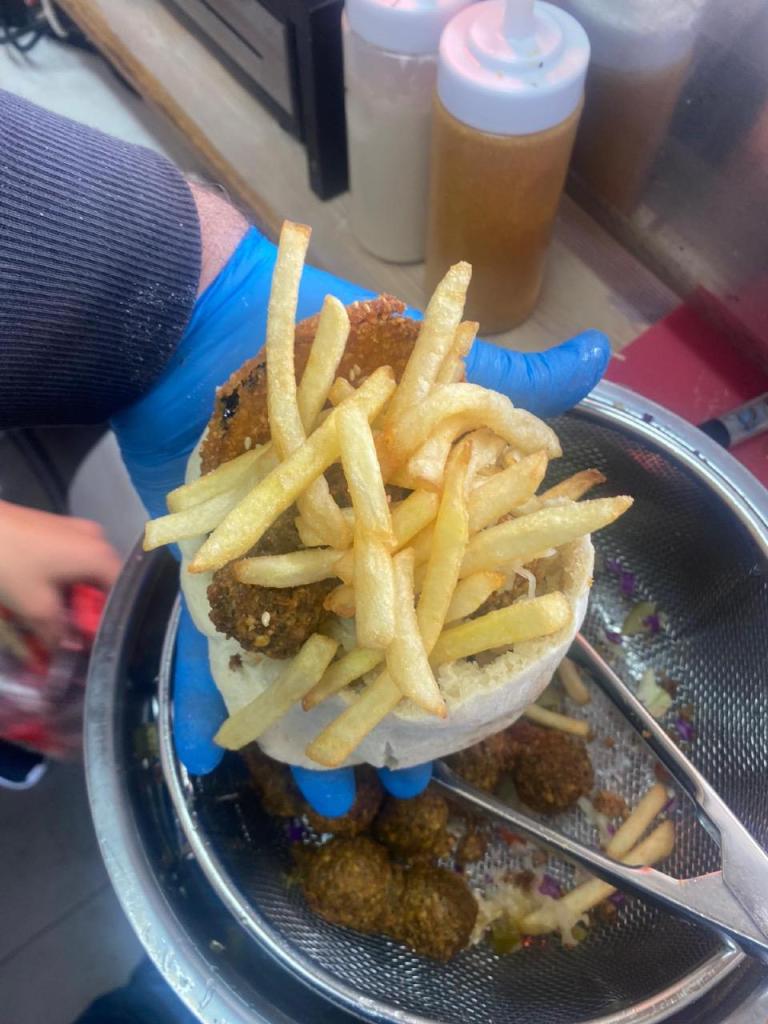 פלאפל פינתי פלאפל פינתי