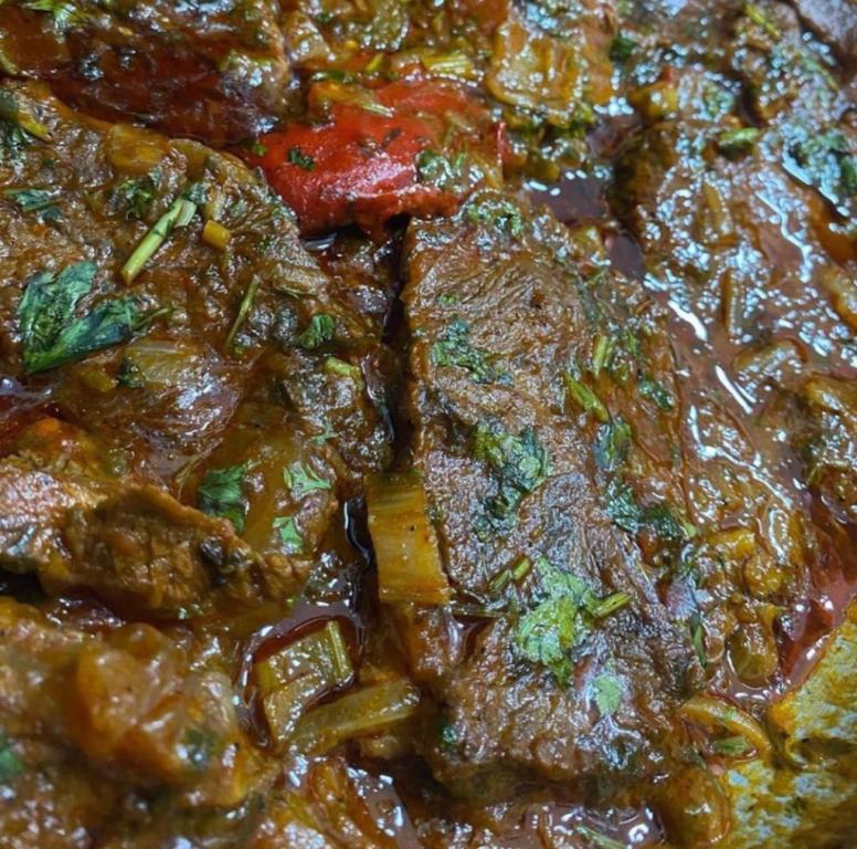 אצל רוברט אצל רוברט