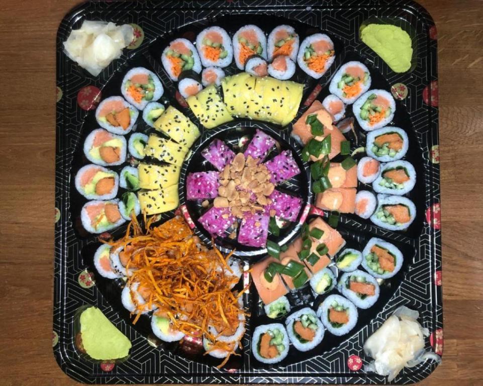 סושי טיק טק סושי טיק טק