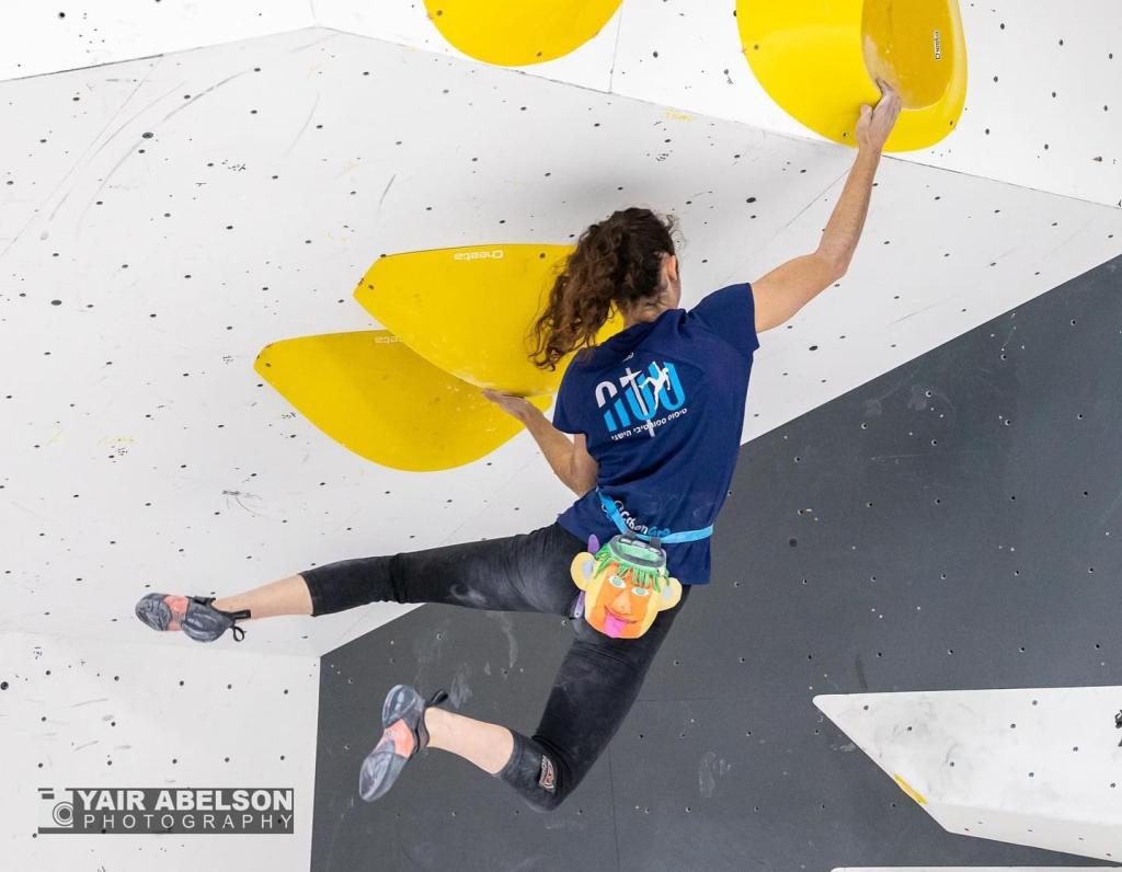 מאנקיז מאנקיז